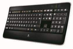 Logitech K800