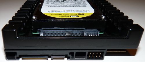 Western Digital VelociRaptor 600 Go : connectique